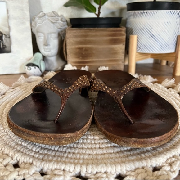 Calleen Cordero Brown Studded Thong Sandals Size 11 - Picture 4 of 12